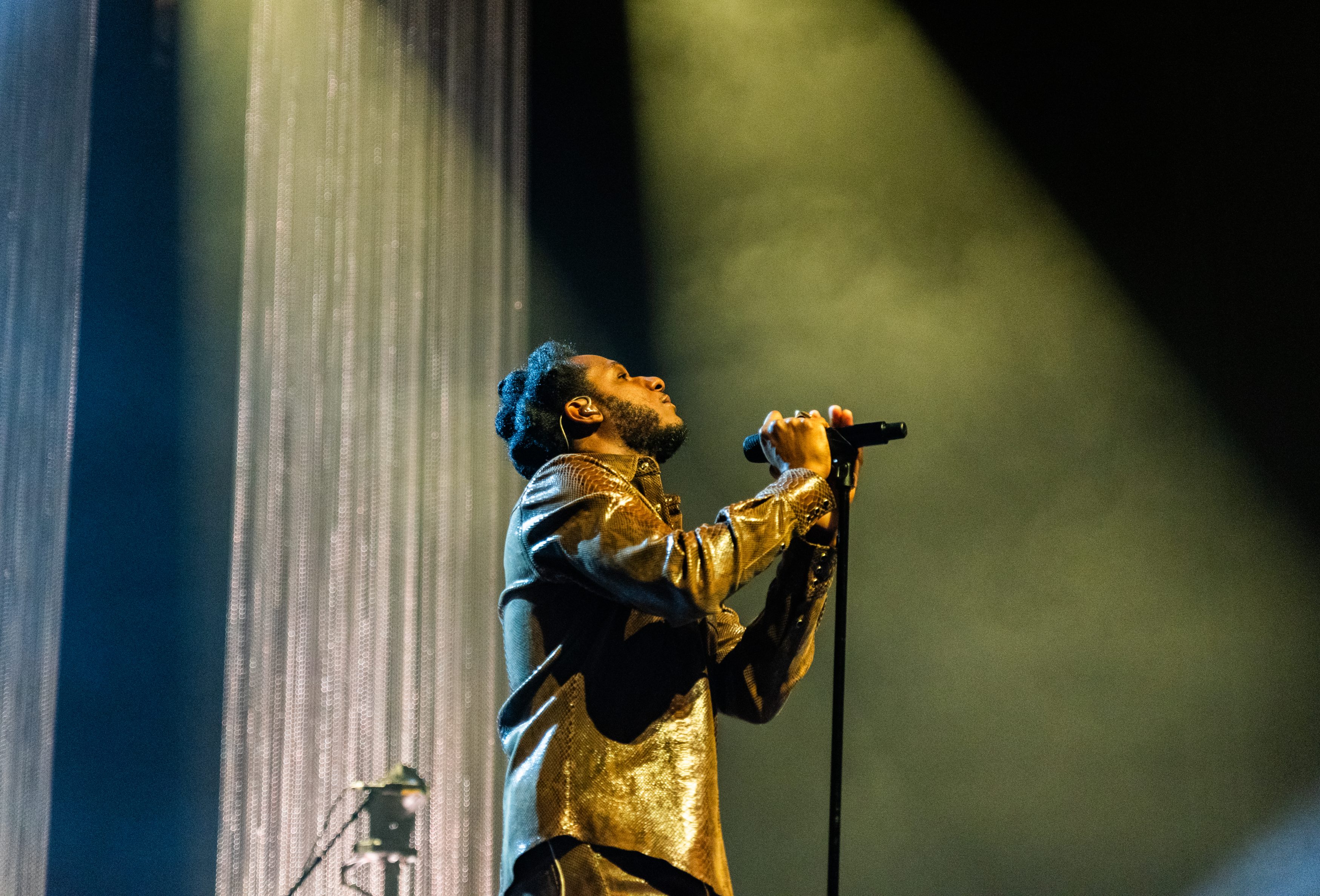 Leon Bridges Shines at The Met Philadelphia: A Soulful Journey Through ...